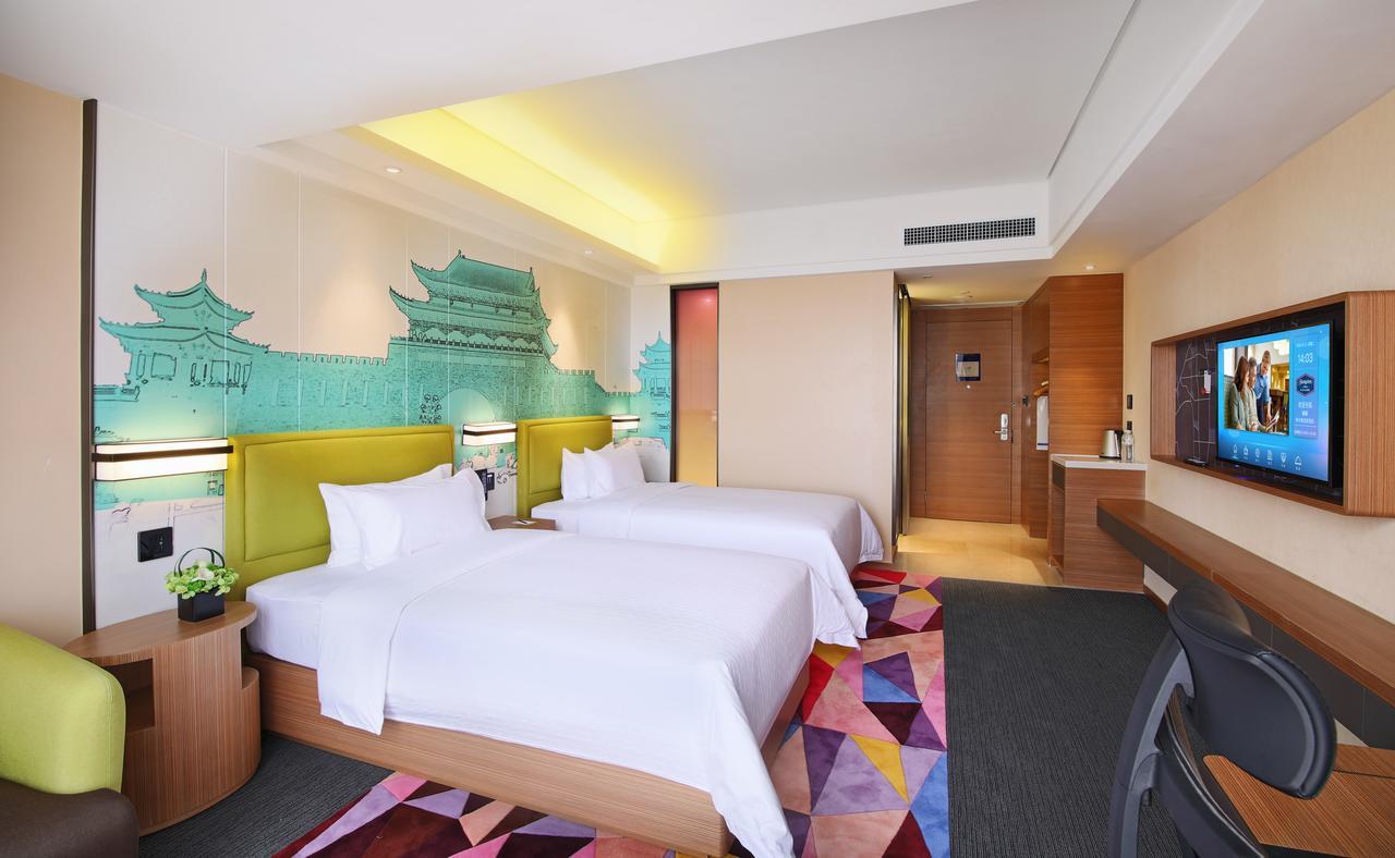 Qujing Hampton By Hilton Qujin Hotel מראה חיצוני תמונה